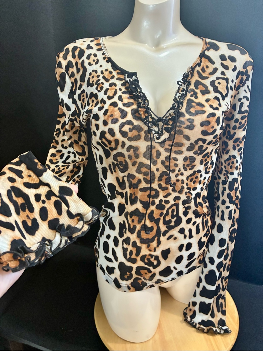 Mexx FRENCH SIZE XL 💯 Nylon Leopard-Print Lace-Up V-Neck Top - Black Brown Cream